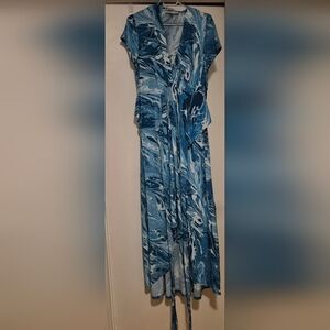 Michael Kors women's size 12 high low front wrap dress, teal & white watercolor